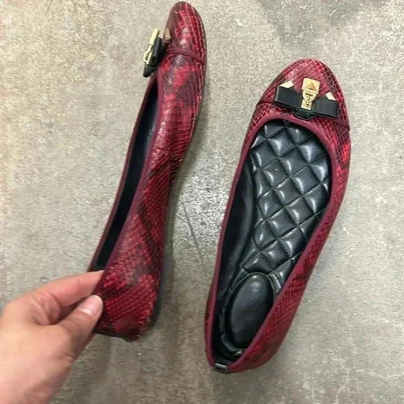 Michael kors  snakeprint lock ballet flats - Picture 4 of 5